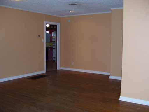 5416 Collinwood Ave - Photo 3 of 3