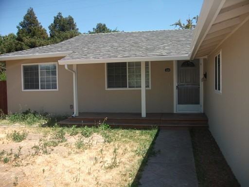 1058 Durness Pl - Photo 3 of 21