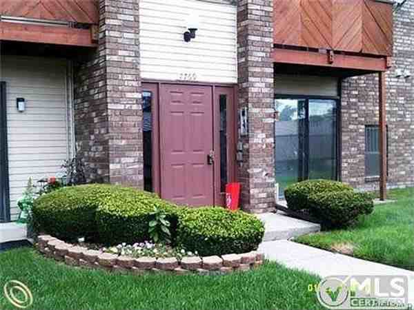 Warren and Newburg - Photo 2 of 4