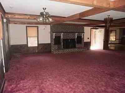 7105 N Rd - Photo 3 of 4