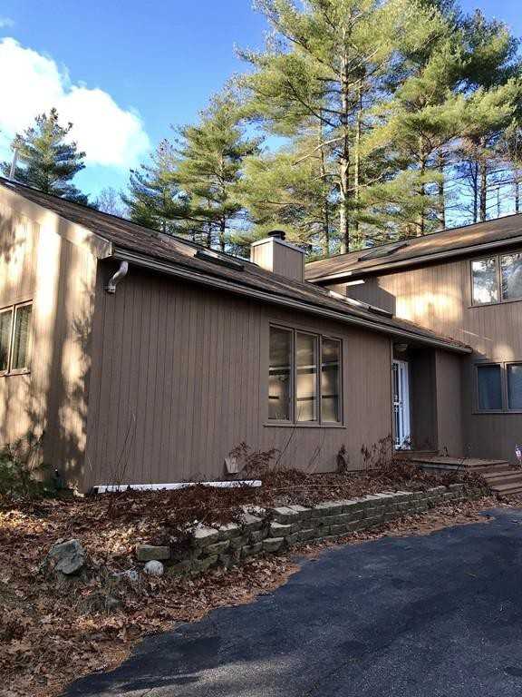 31 Dedham St - Photo 3 of 23