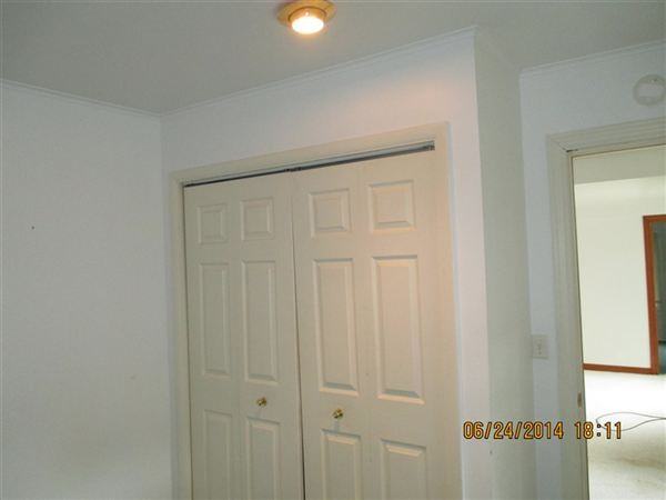 6285 Lake Dr - Photo 3 of 9