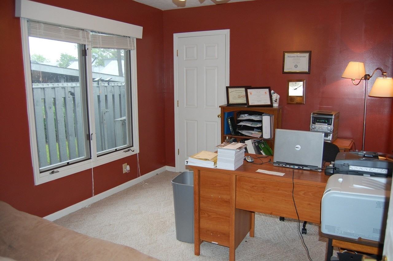 172 Cranes Cove - Photo 2 of 45