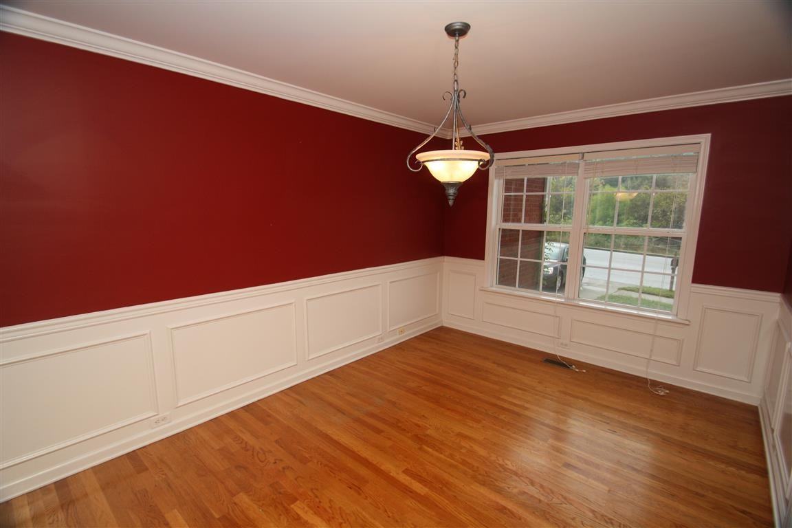 1032 Blairfield Dr - Photo 3 of 20