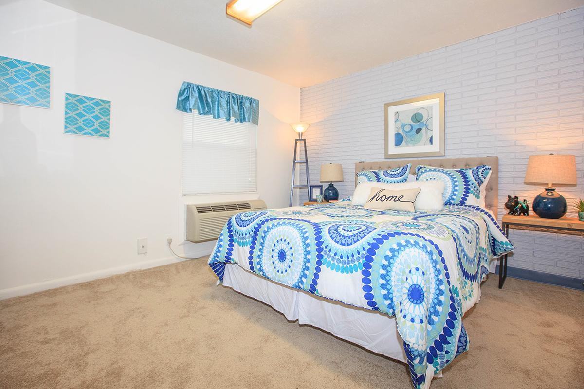 Oakstone Ridge - Photo 5 of 16