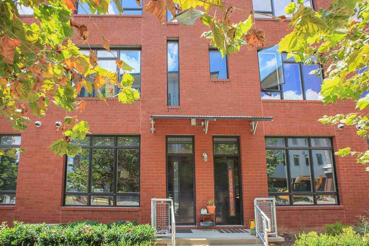 Ryman Lofts - Photo 6 of 9