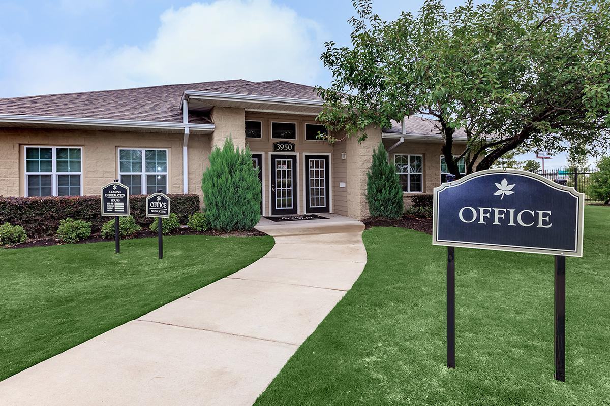 Riverside Park - Photo 3 of 50