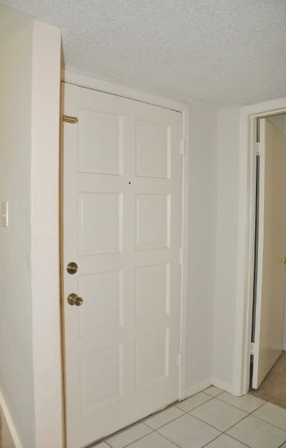 2109 Warnford Pl - Photo 2 of 18