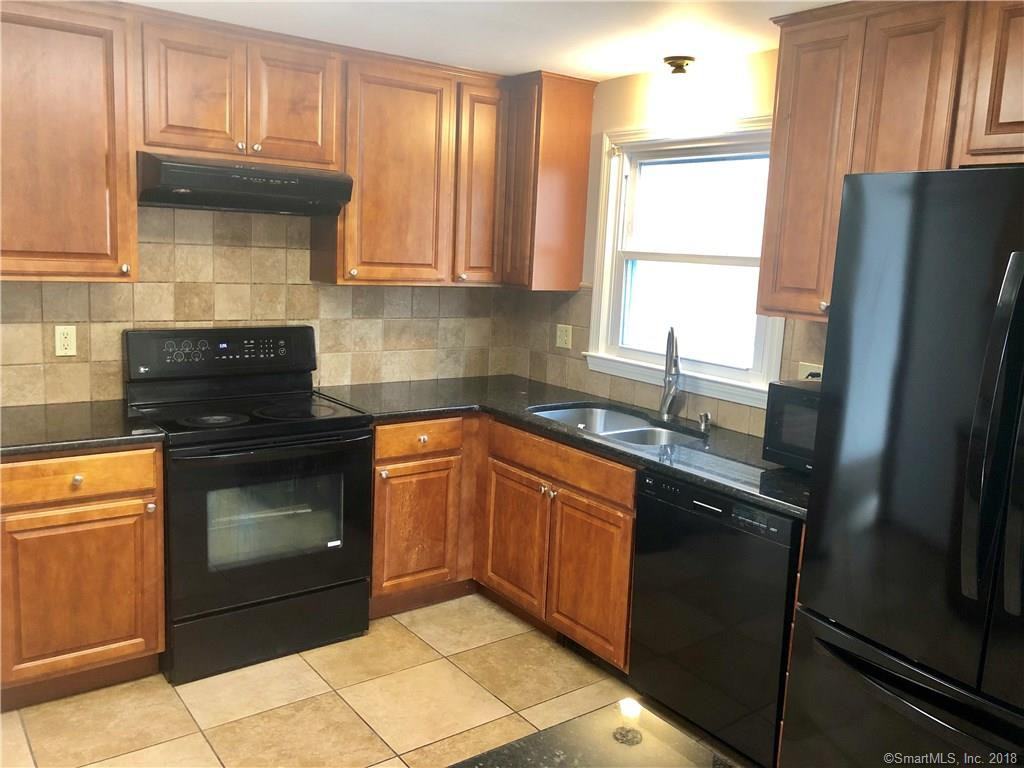 16 Winthrop Rd - Photo 2 of 23