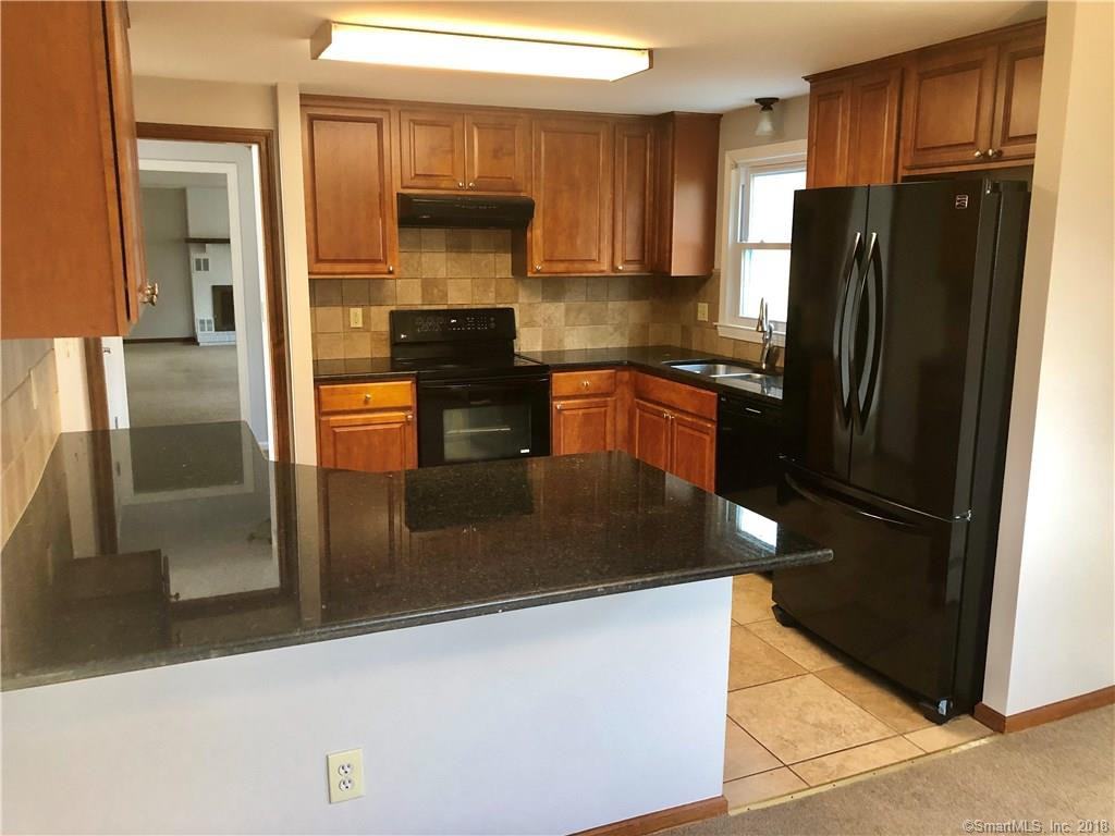 16 Winthrop Rd - Photo 3 of 23