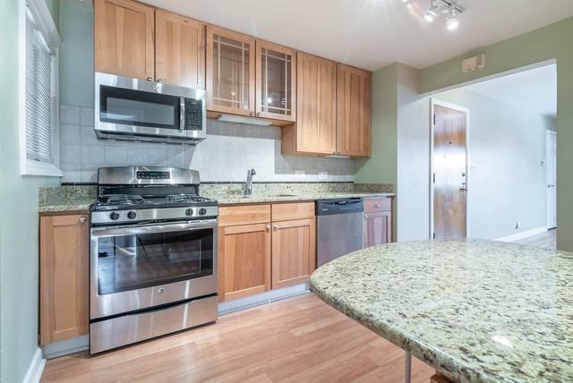 8035 Lake St #2 - Photo 3 of 13