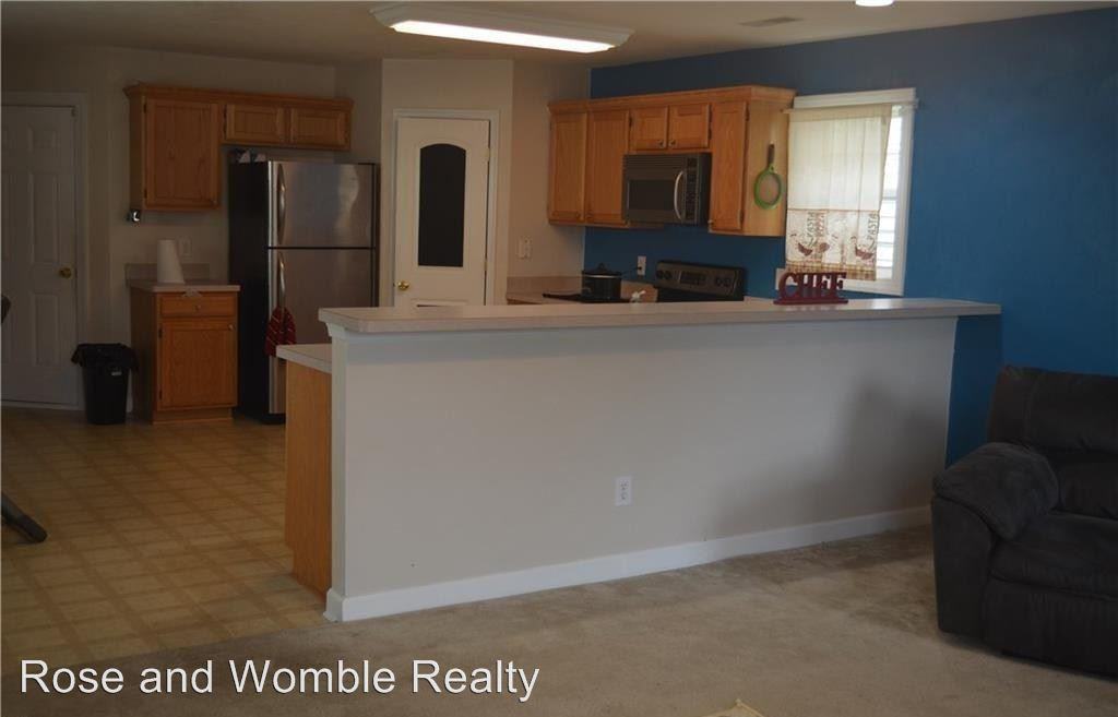 1712 Weber Ave - Photo 3 of 12