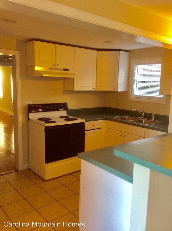 51 East Ave - Photo 2 of 10