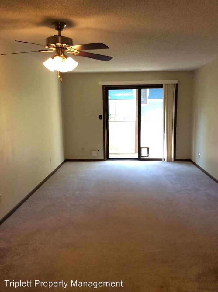 814 Duff Ave #202 - Photo 2 of 6