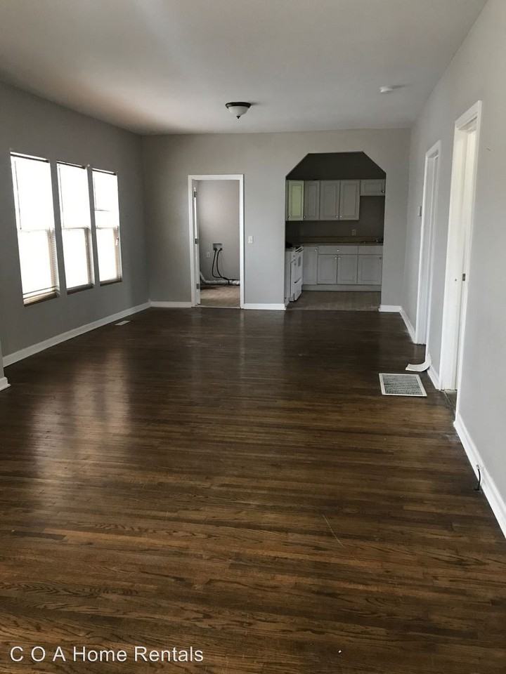 1317 N Cleveland - Photo 2 of 8