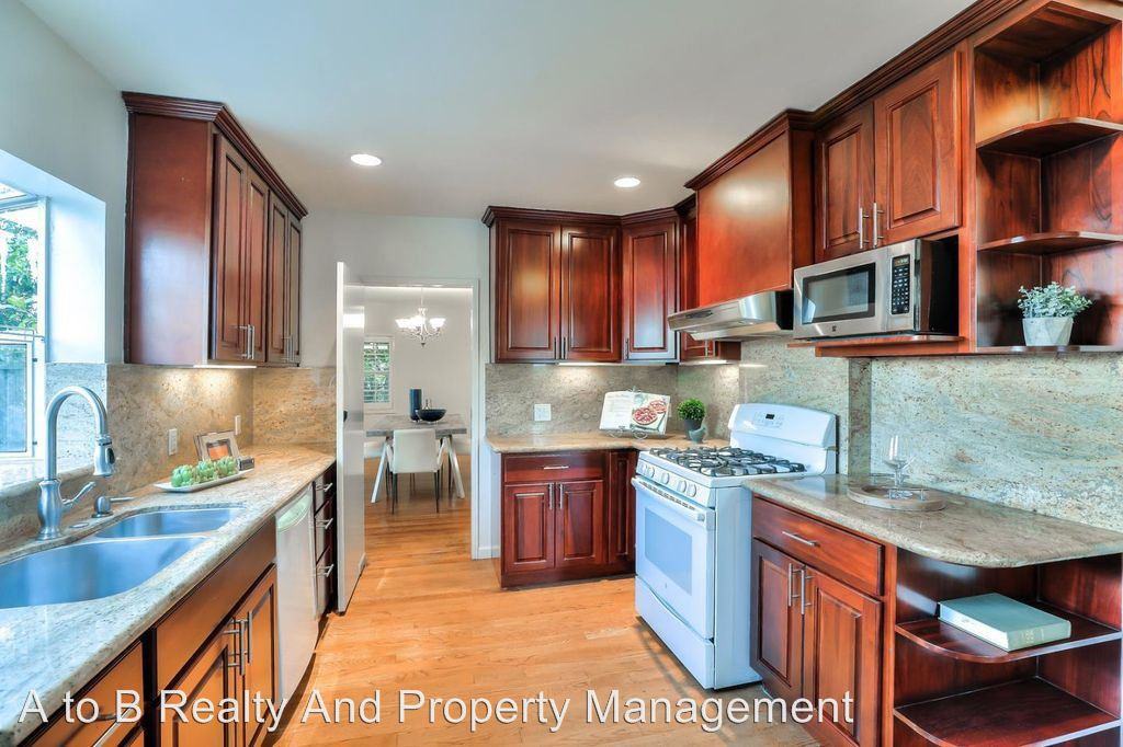 2999 Neal Ave - Photo 2 of 20