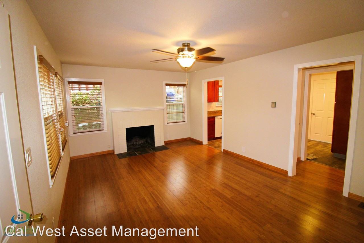 1130 S 11th St - Photo 3 of 13
