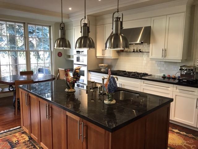 33 Howard Avenue - Photo 3 of 12