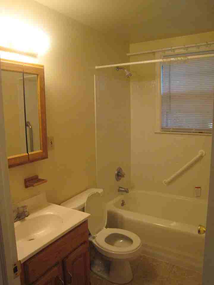 16 Sedgwick Road #A - Photo 3 of 6