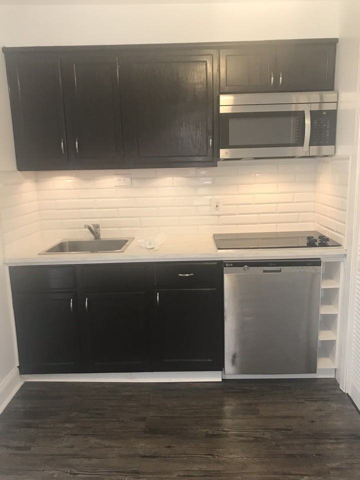 345 West Barrett Avenue - Photo 2 of 20