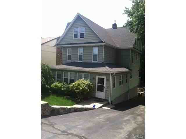 44 Highview Ave - Photo 2 of 3