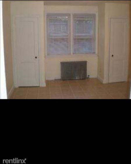 1912 46th St - Photo 3 of 7