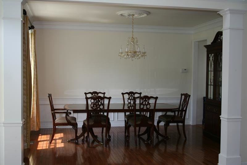 11 Queenberry Way - Photo 2 of 13