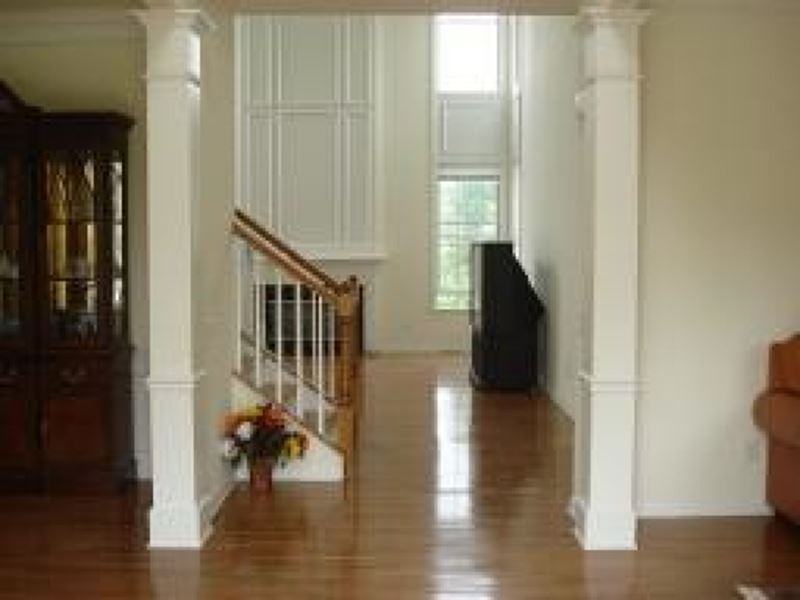 11 Queenberry Way - Photo 3 of 13