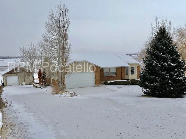 9402 S Marsh Creek Rd - Photo 2 of 21