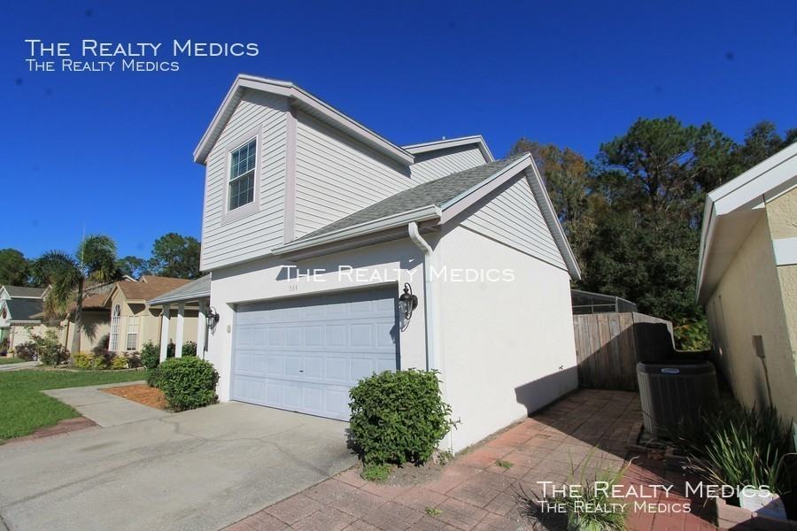 1564 Crosswind Cir - Photo 3 of 18