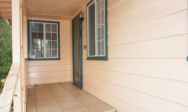 109 S Baldwin Ave - Photo 3 of 17