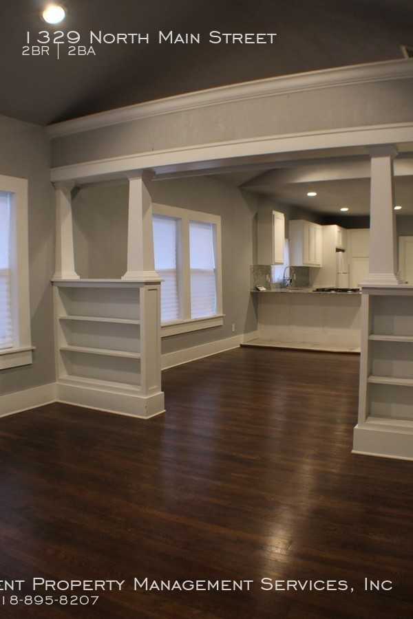 1329 N Main St - Photo 3 of 20