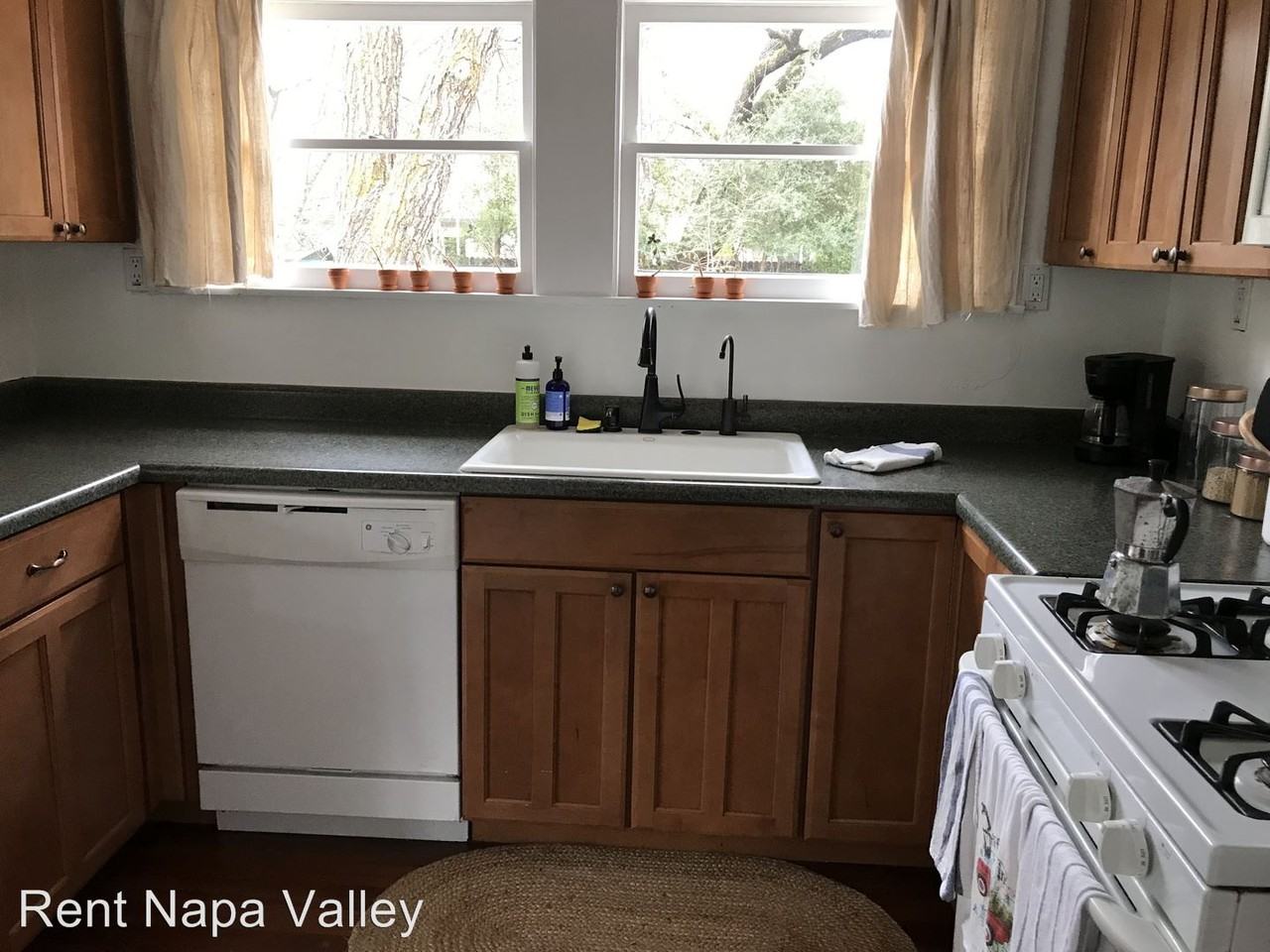1813 Fair Way - Photo 2 of 10