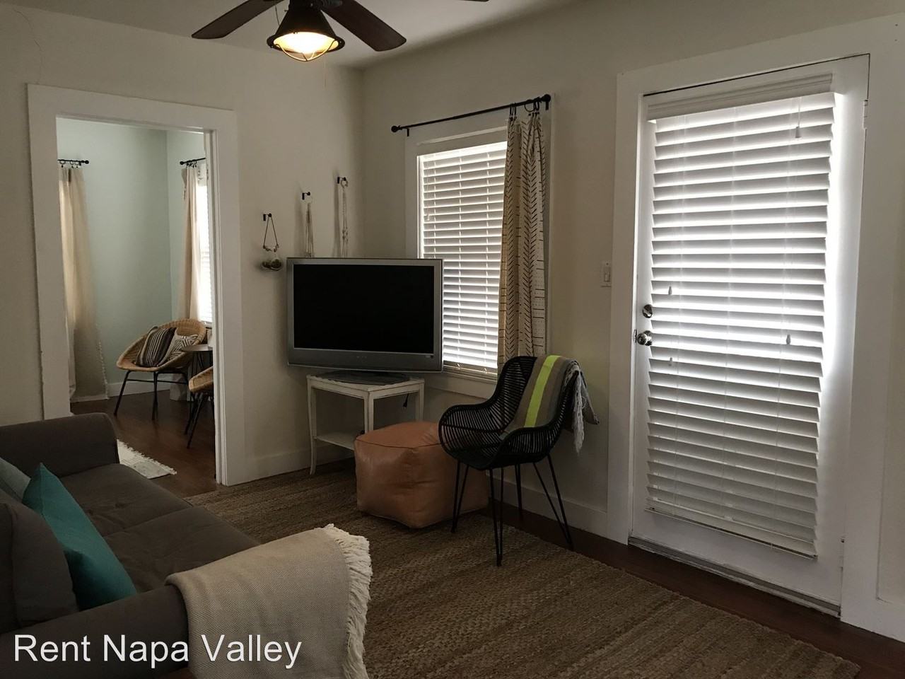 1813 Fair Way - Photo 3 of 10