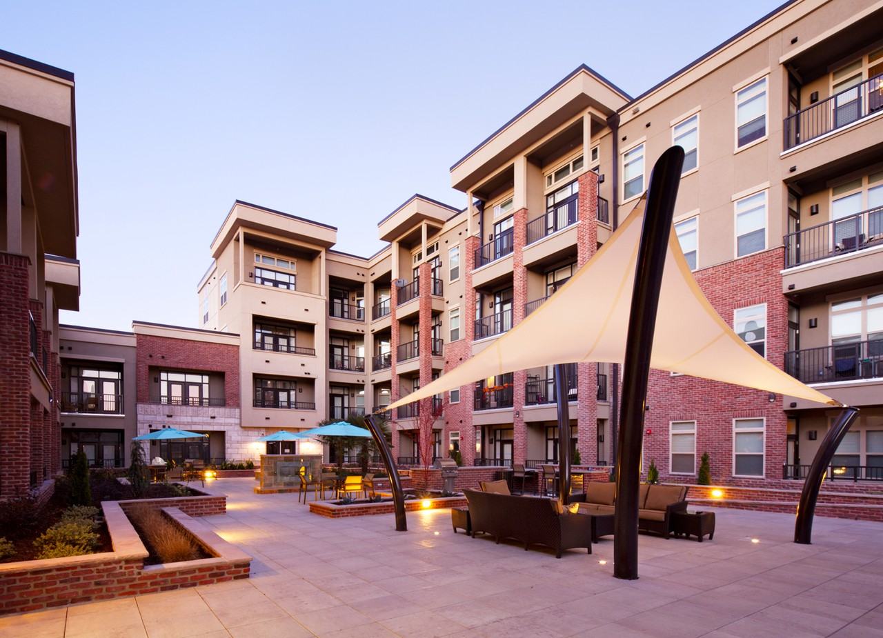 600 St Marys St - Photo 3 of 20