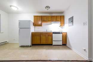 5957 W Madison St - Photo 1 of 1
