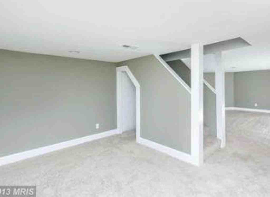 5724 Rockspring Road - Photo 3 of 20