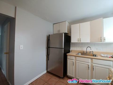 813 E 153rd St - Photo 2 of 4