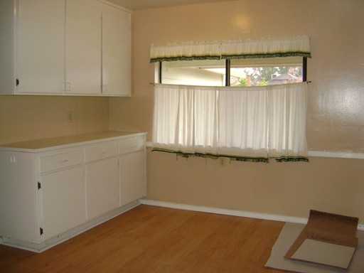 6724 51st St - Photo 3 of 12