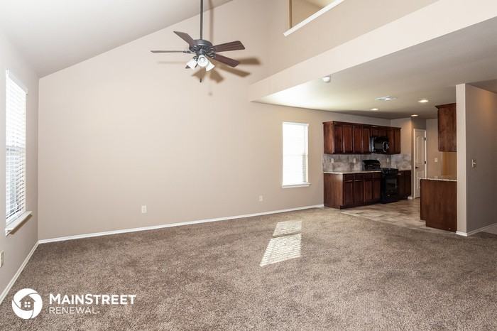 7412 Comrade Ln - Photo 3 of 15