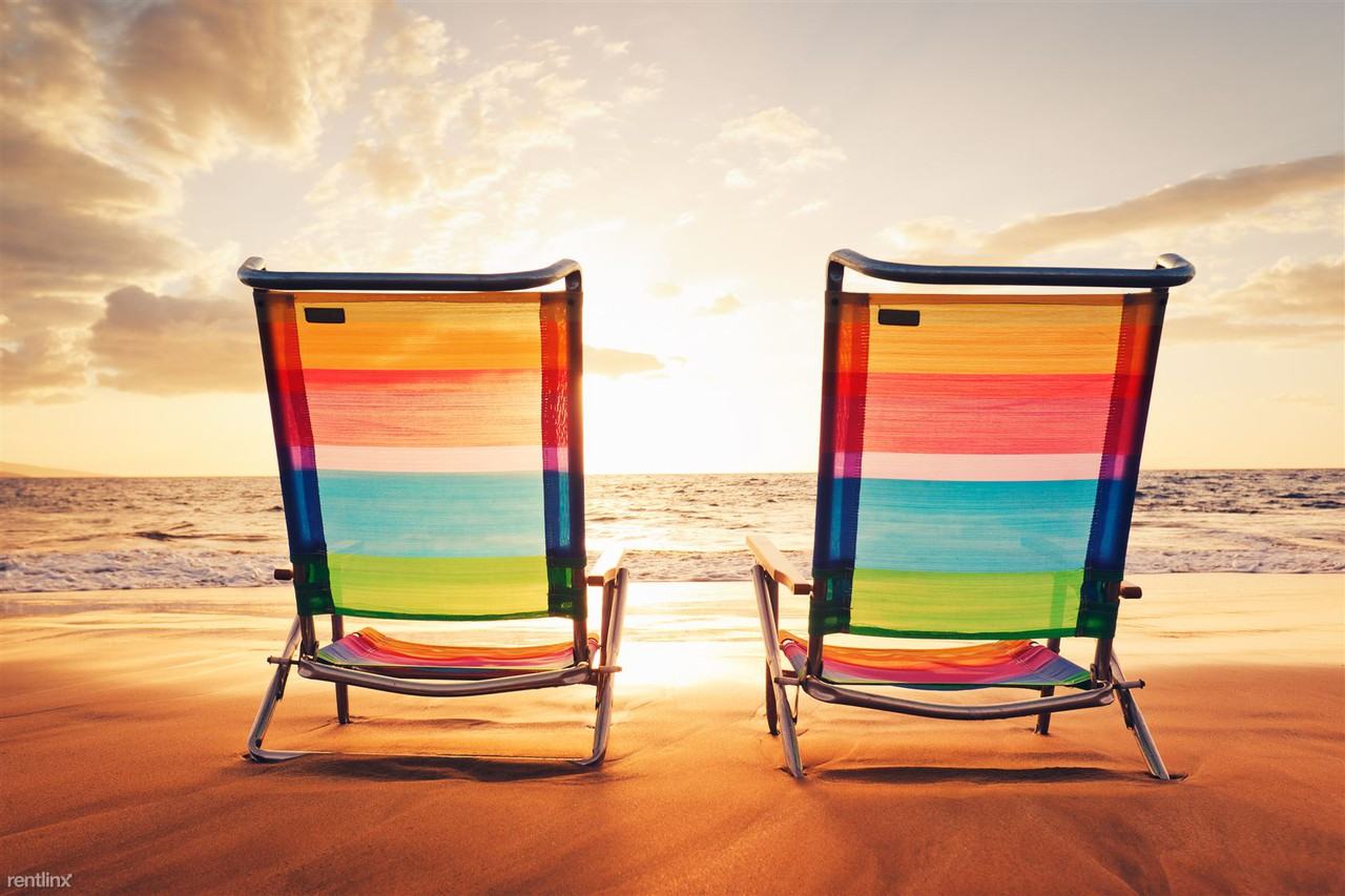 253 College St SW - Photo 3 of 7