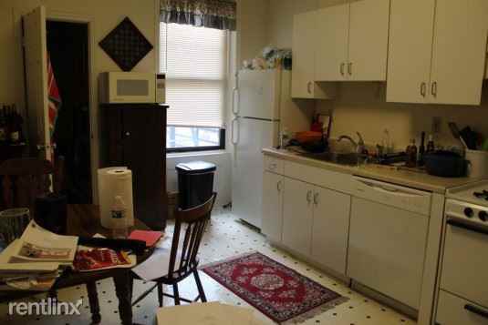 113 14th St - Photo 3 of 4