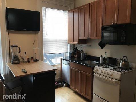 532 Hudson St - Photo 3 of 7