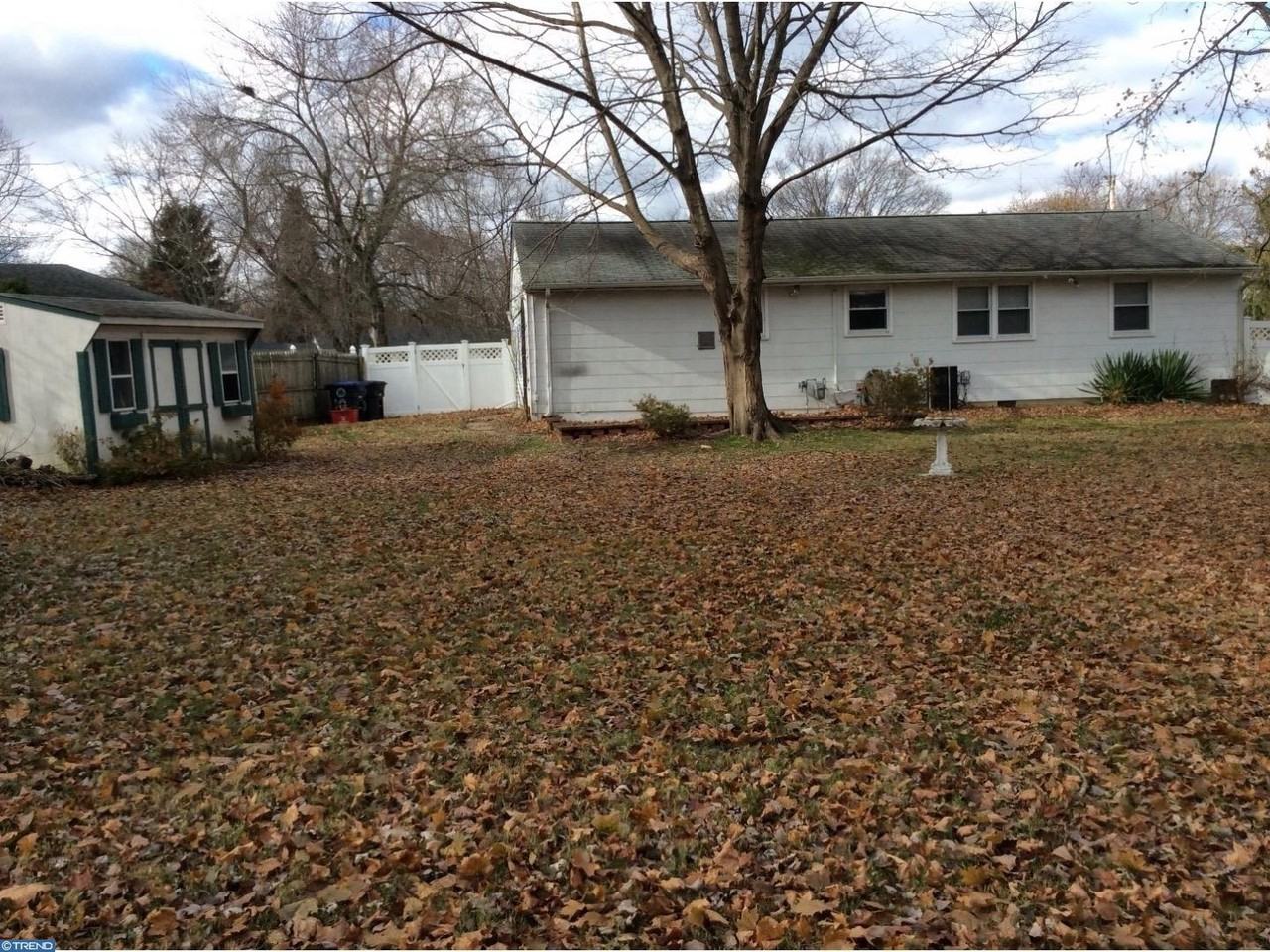 10 Lancia Pl - Photo 3 of 22