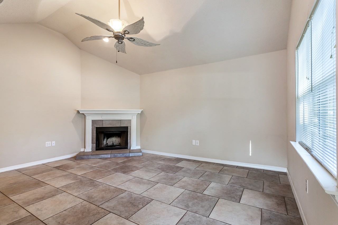 40771 Chinchas Creek Rd - Photo 3 of 15