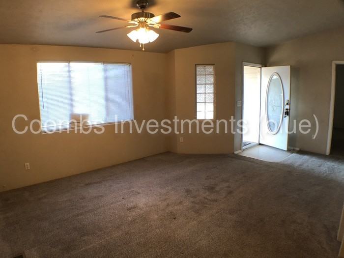 38548 W South Mountain Ave - Photo 3 of 12