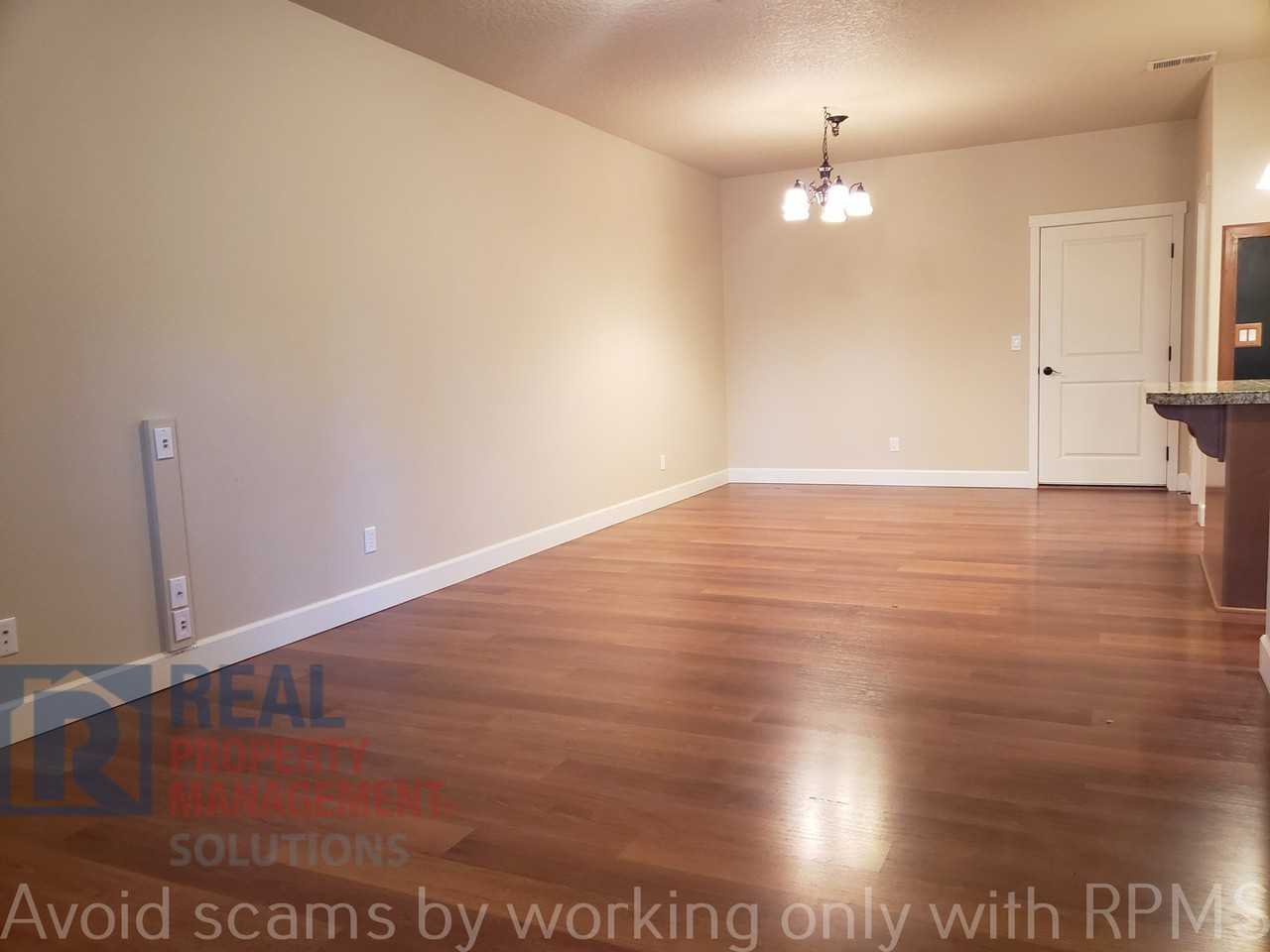 14192 Murren Way - Photo 3 of 19