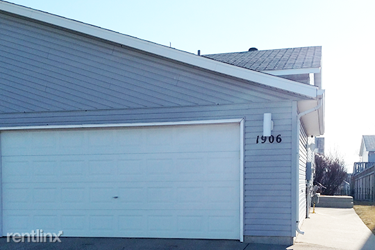 1906 50th St S - Photo 2 of 13