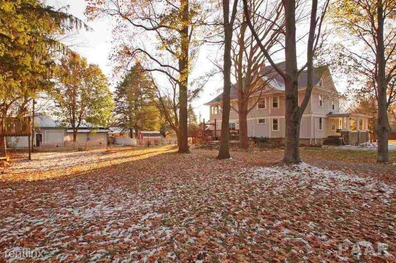 204 N Prairie St - Photo 2 of 17