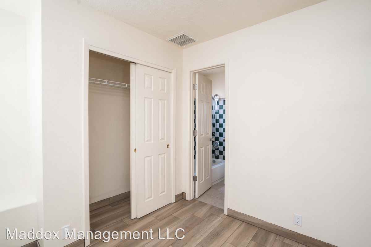 1000 Mountain Rd NW - Photo 3 of 32